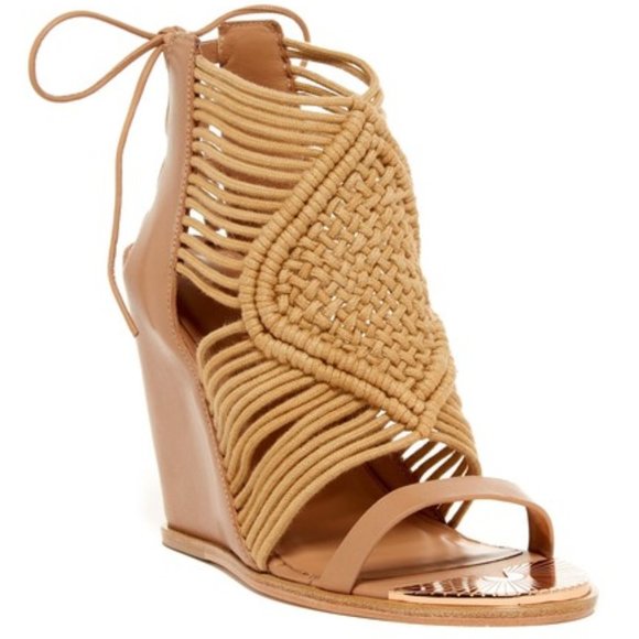 Ivy Kirzhner Shoes - NIB Ivy Kirzhner Mykonos Woven Wedge Sandal